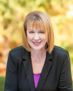 A headshot photo of author, Susan Mallery