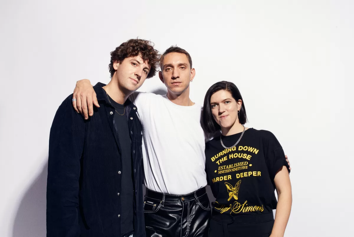 An image of the three group members of the English rock group, The xx