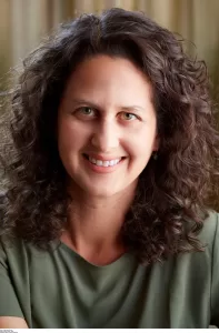 A headshot image of book author, Jillian Cantor