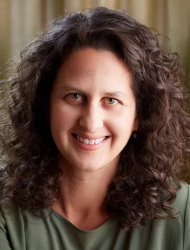 A headshot image of book author, Jillian Cantor