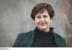 A headshot image of author, Allison Brennan