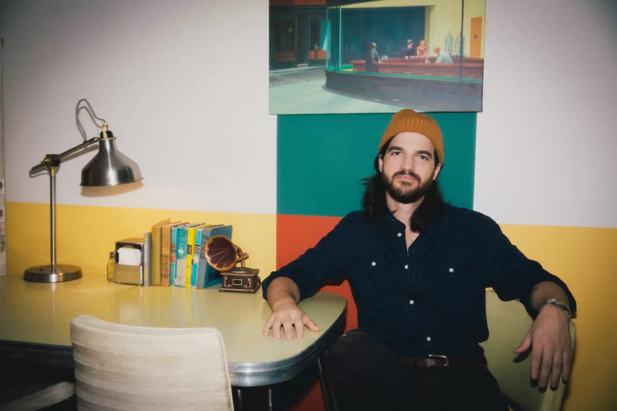An image of musician and singer, Sam Gyllehaal