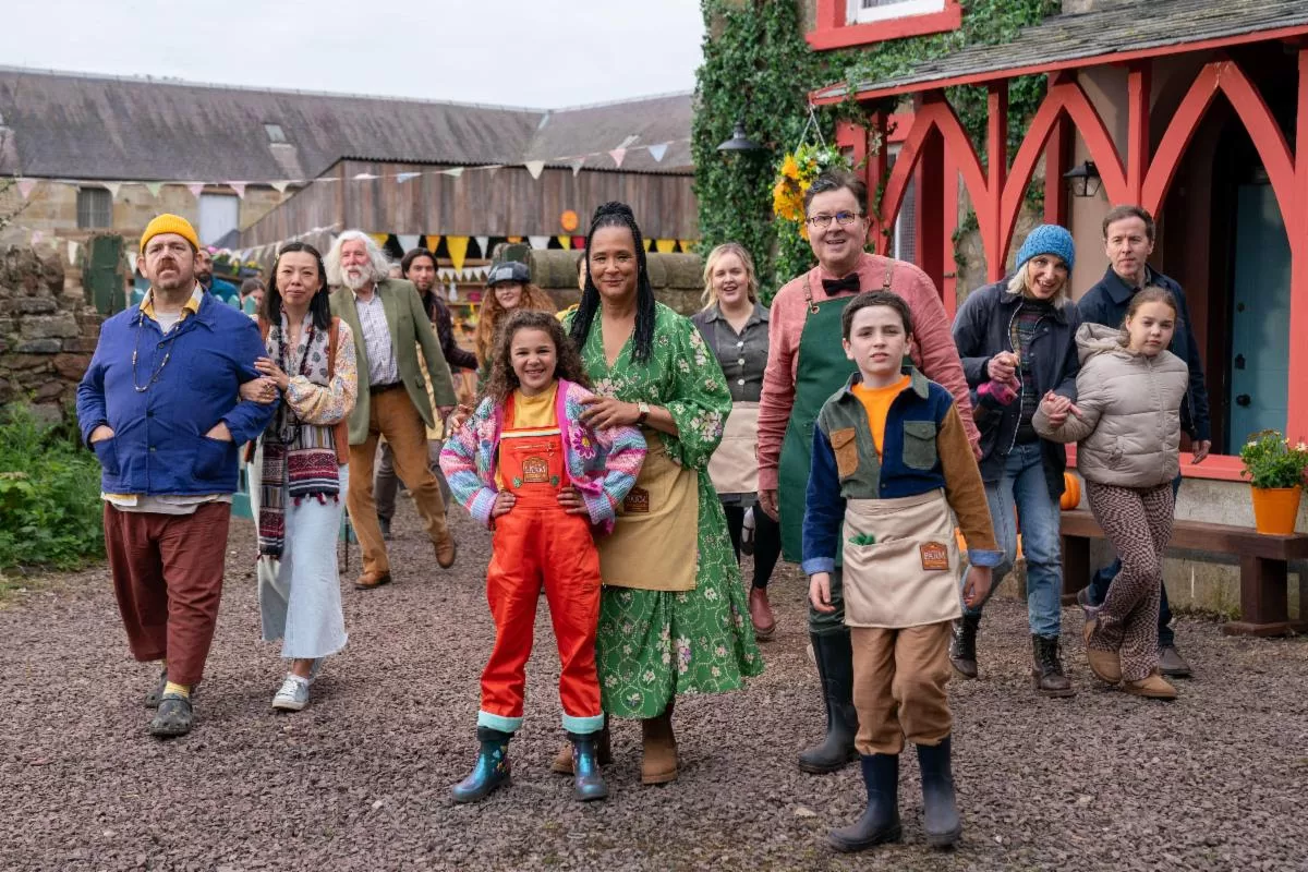 An image of the cast of the upcoming film, Grow