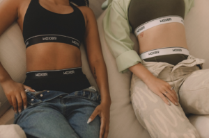 An image of bodies in Woxer to and a little coverage of Woxer bottoms
